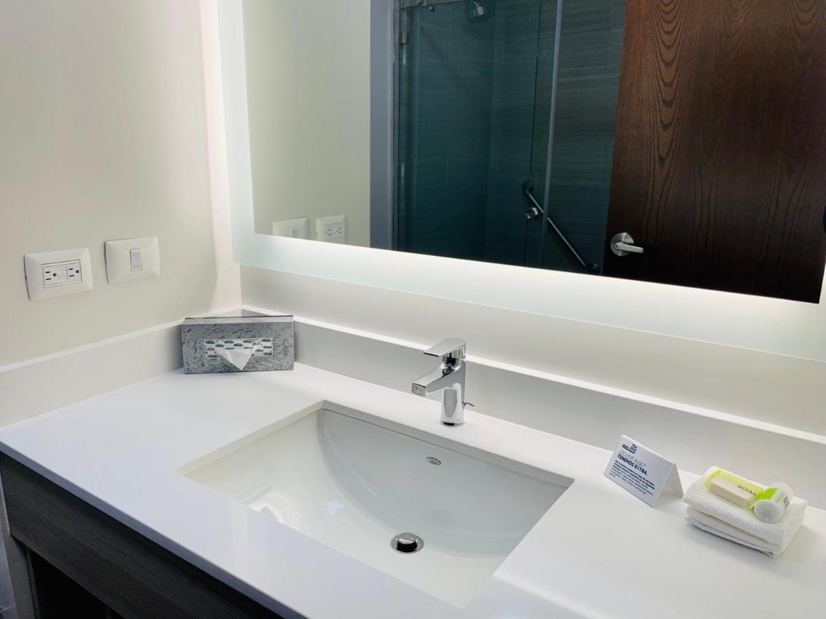 Express - Guadalajara Vallarta Poniente By Ihg *